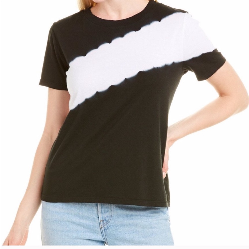 n: Philanthropy Costa tee